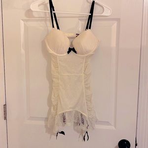 Victoria’s Secret Lingerie 34C